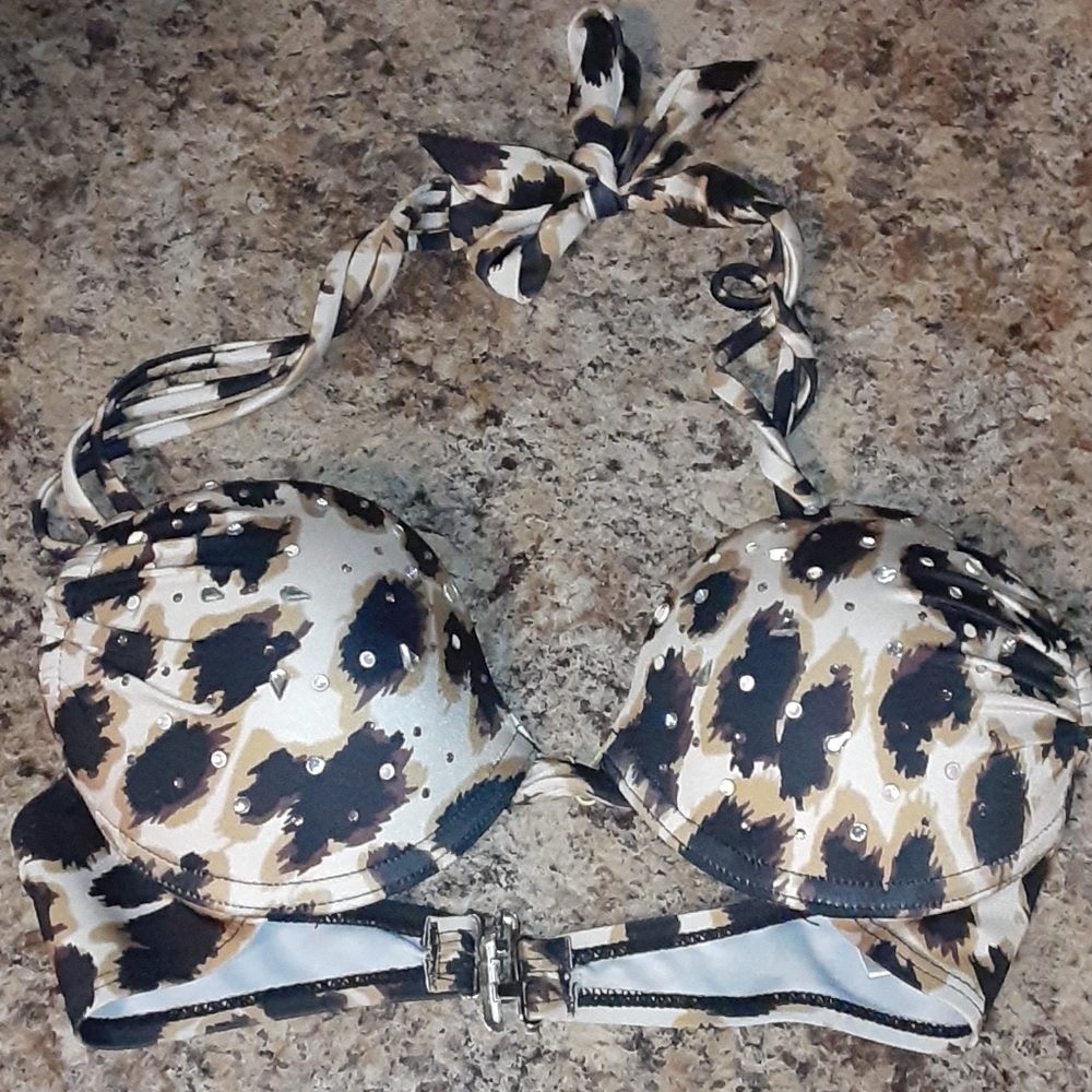 Bikini top